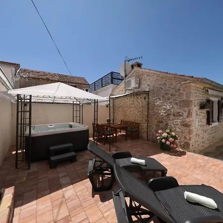 House Cirrus Sukošan
